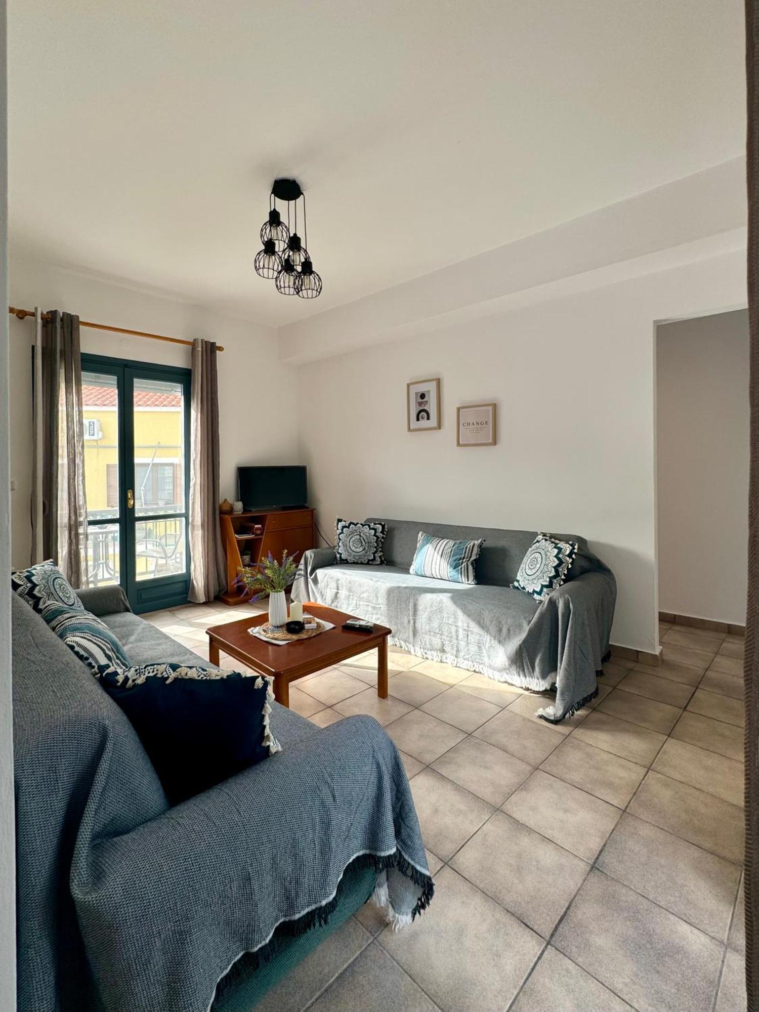 Melinda'S Cozy Apartments Plomari Zewnętrze zdjęcie