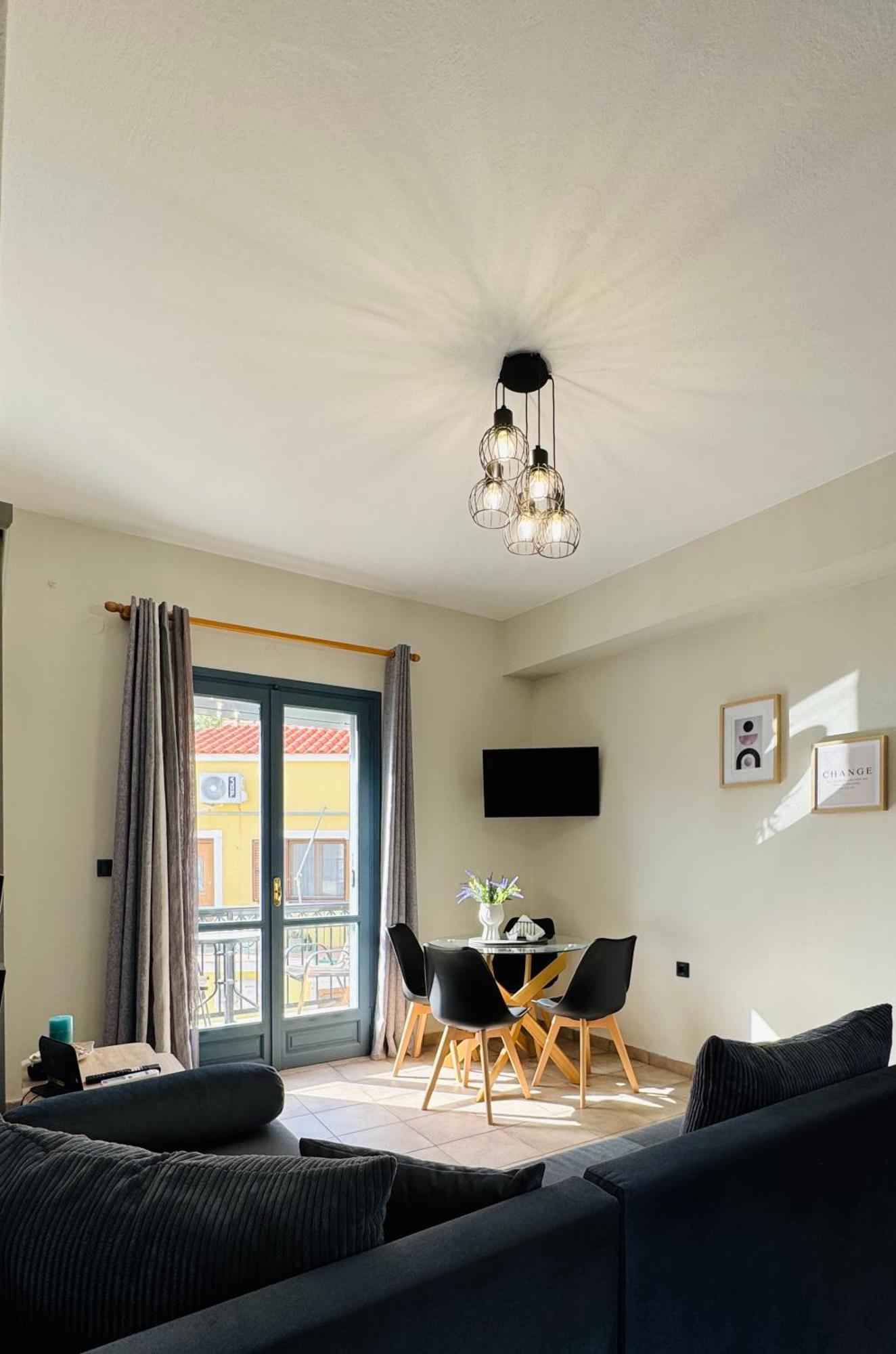 Melinda'S Cozy Apartments Plomari Zewnętrze zdjęcie