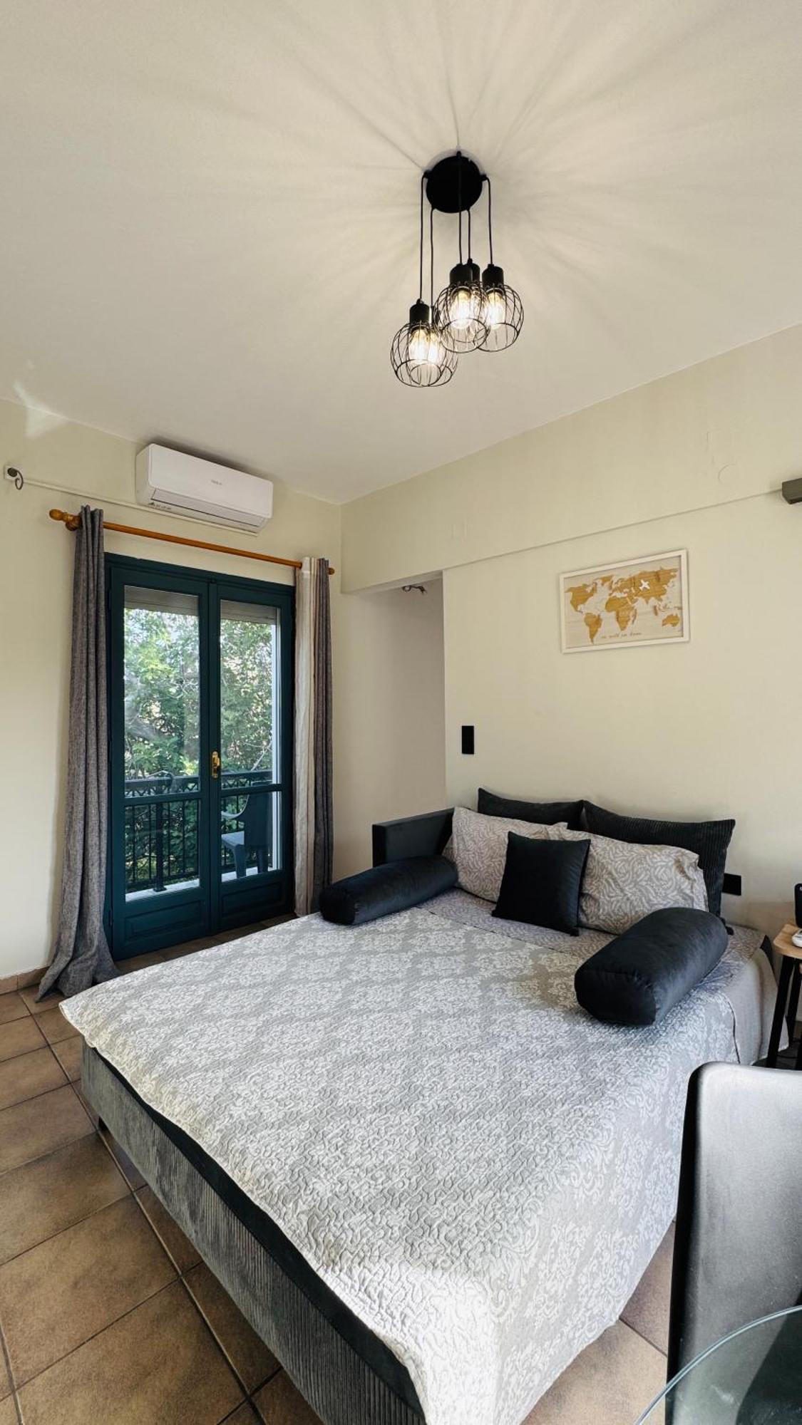 Melinda'S Cozy Apartments Plomari Zewnętrze zdjęcie